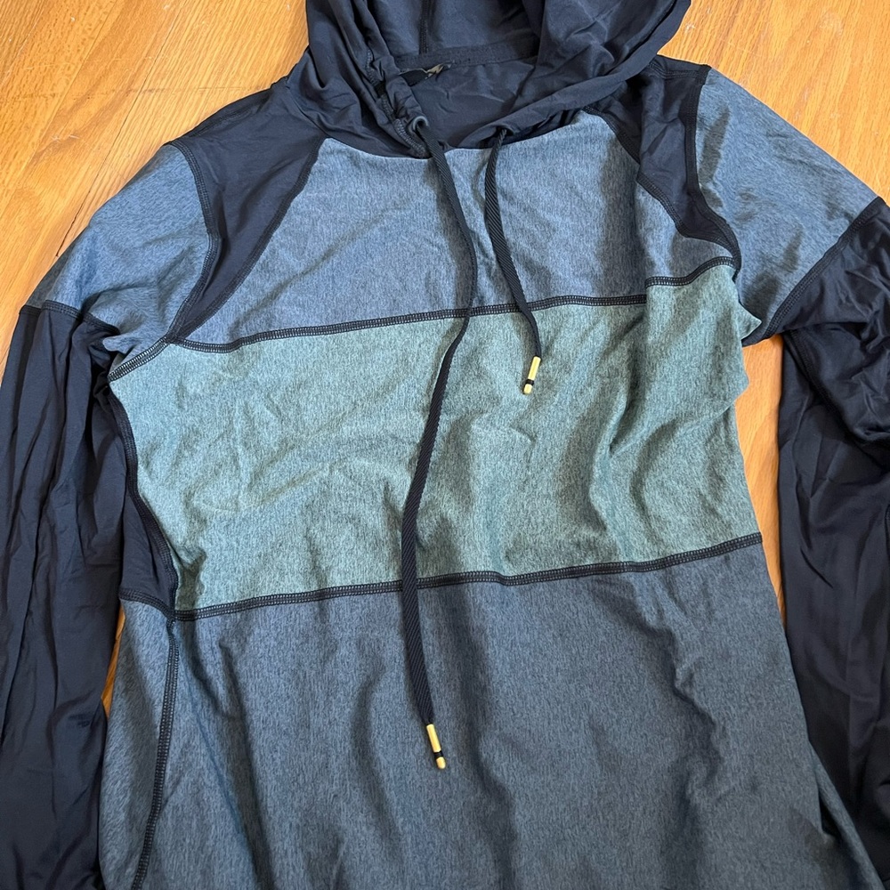 Alala Drawstring Workout Hoodie